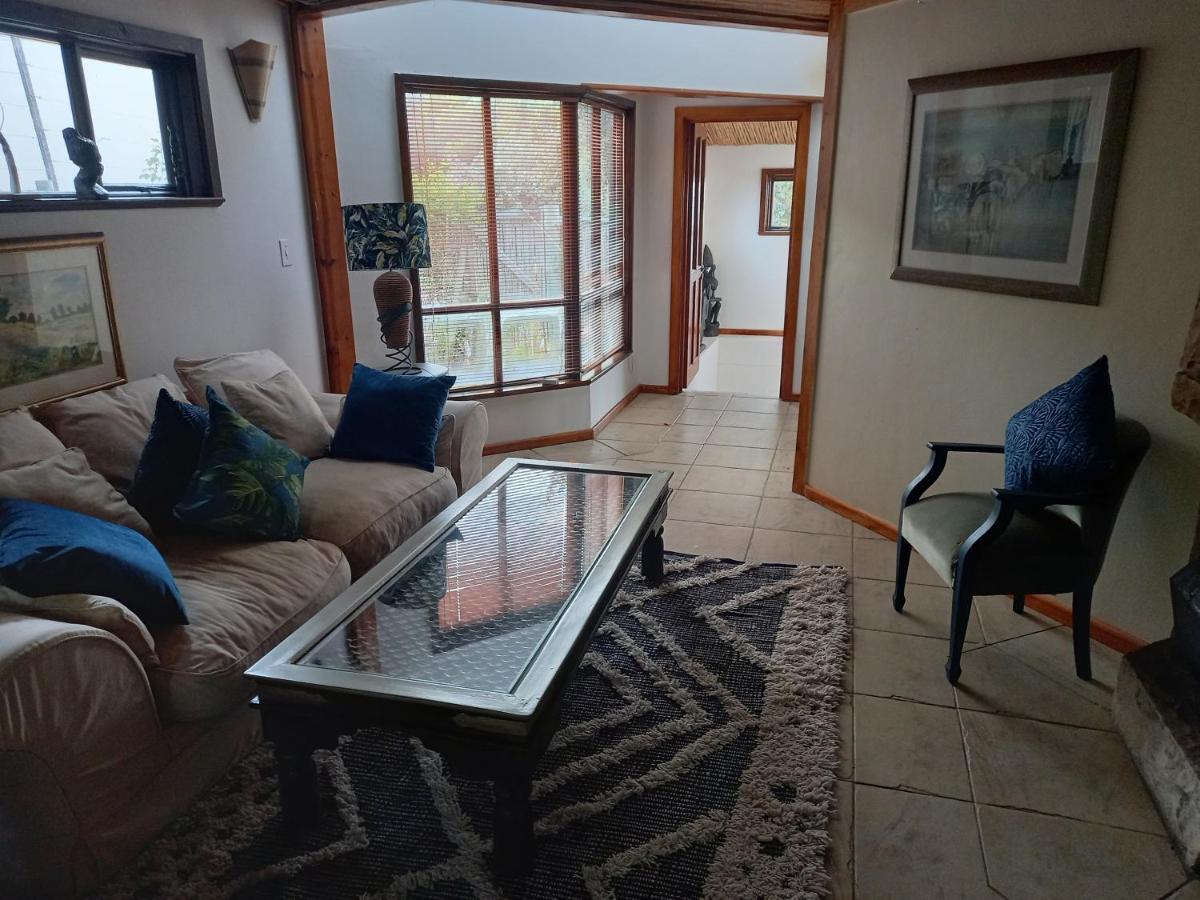 Mussel Beach Holiday Lets Apartment Cape Town Bagian luar foto
