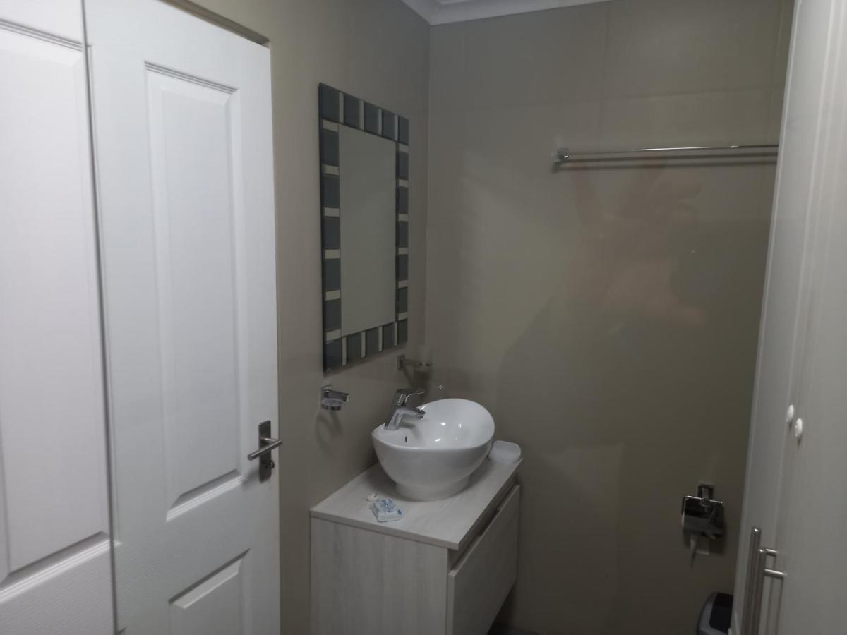 Mussel Beach Holiday Lets Apartment Cape Town Bagian luar foto